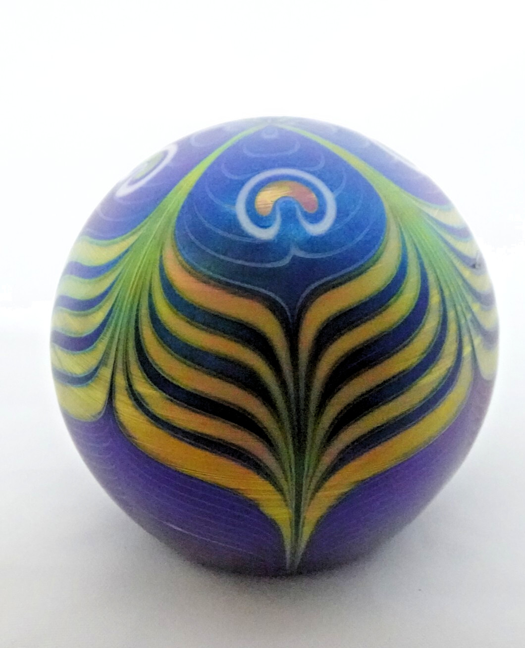 Signed Grant Randolph Studios Art Glass Pulled Feather Peacock Paperweight 82/86