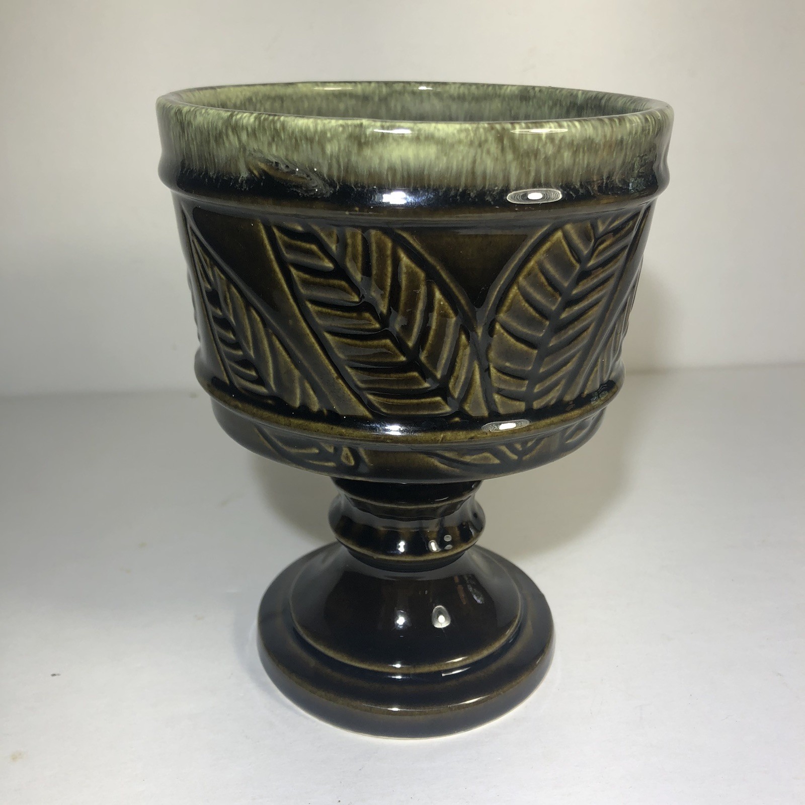 VTG HULL Pottery Pedestal 6.5” Tall Planter Deep Olive Green Drip Glaze F63 Leaf