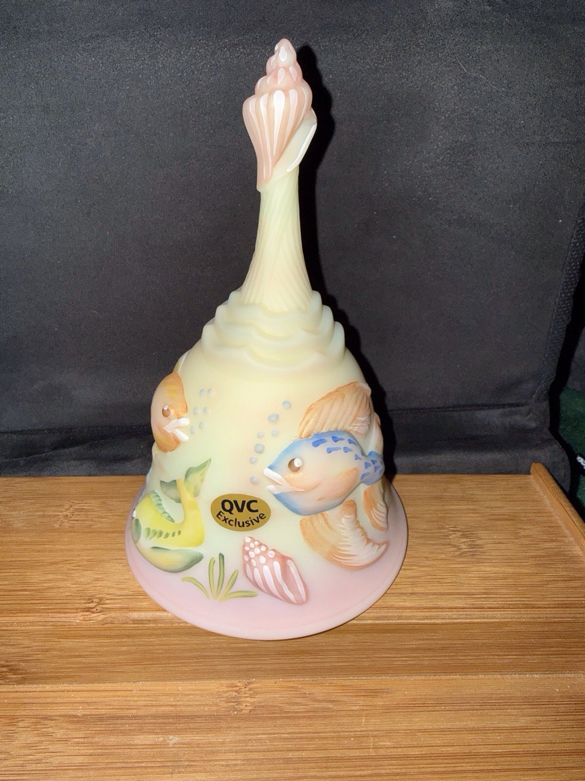 Fenton Burmese Atlantis Bell Limited Edition Qvc Exclusive Glows