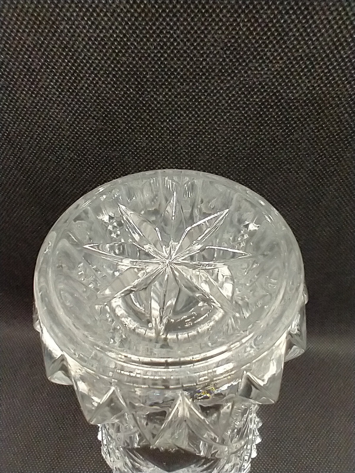 J. G. Durand Cristal D’Arques 24% Lead Crystal Vase In The Vincennes Pattern 7″
