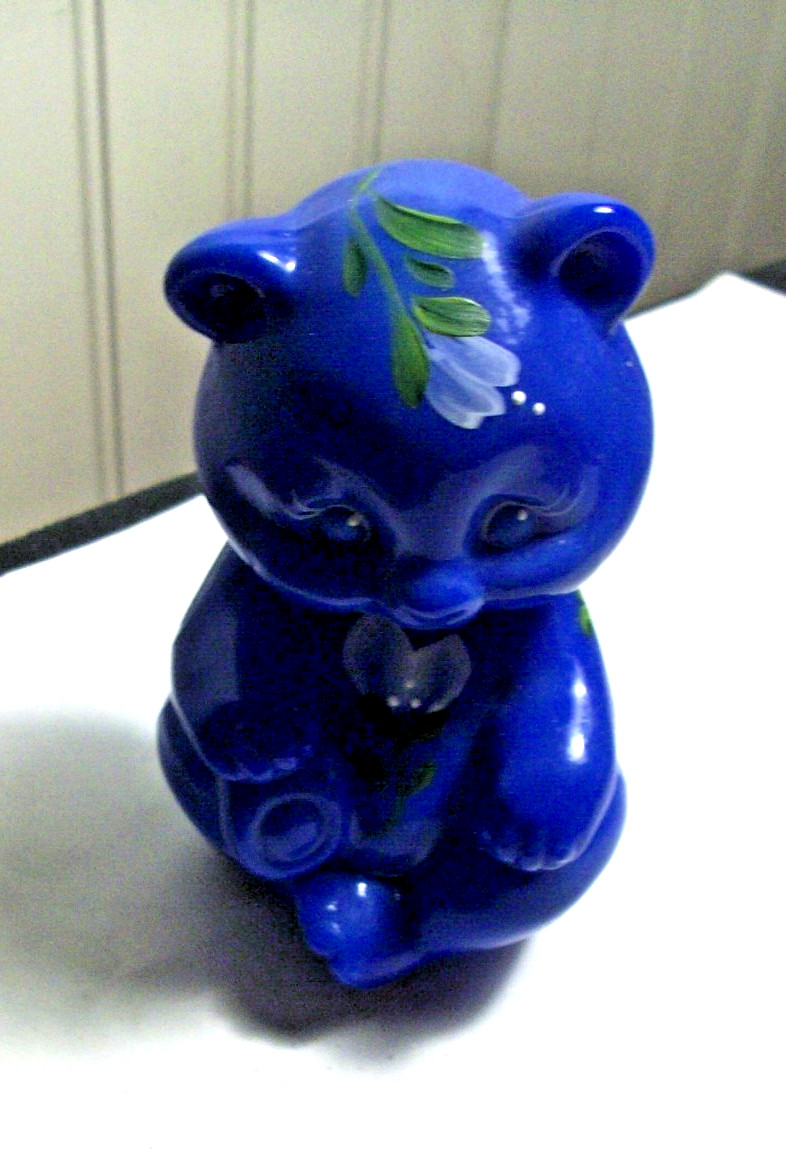 Fenton periwinkle blue art glass 3 1/2” BEAR white flowers H.P. signed M Hope