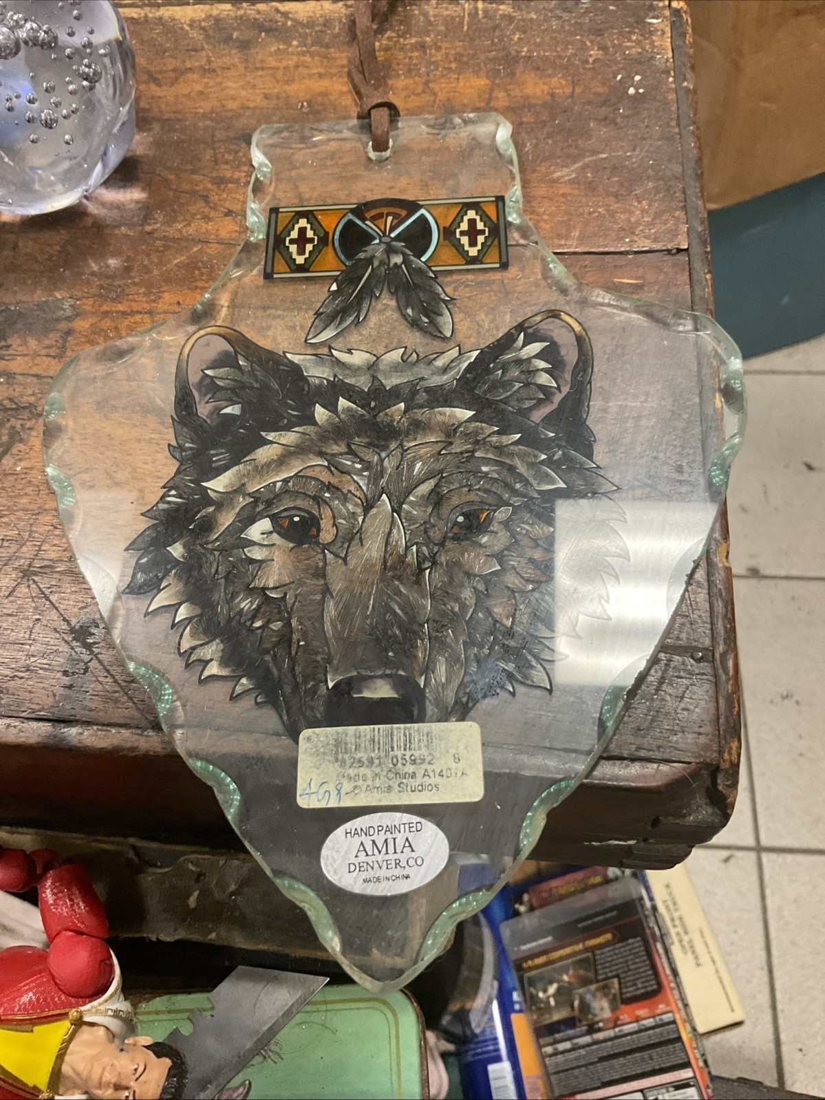 AMIA Denver Co. Handpainted Wolf Sun Catcher 9″x7″ Glass Arrow Native Decor