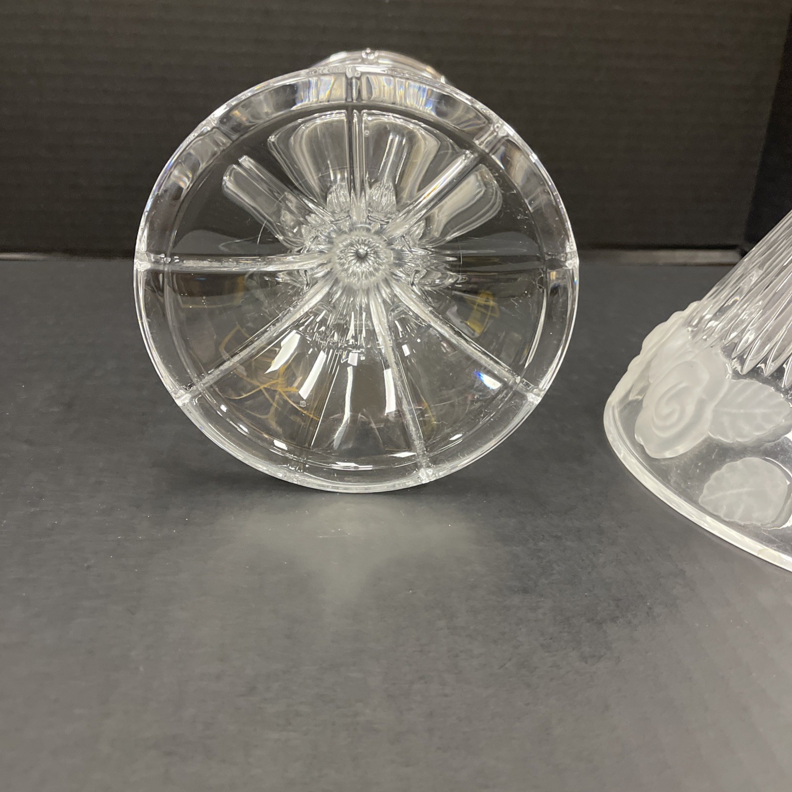Royal Limited Crystal 12 1/2″ Rose Pedestal Candle Votive Fairy Lamp