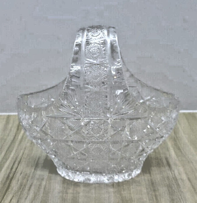 CRYSTAL BOHEMIA CZECH REPUBLIC Hand Cut 24% Lead Crystal Basket Queen Lace Gift