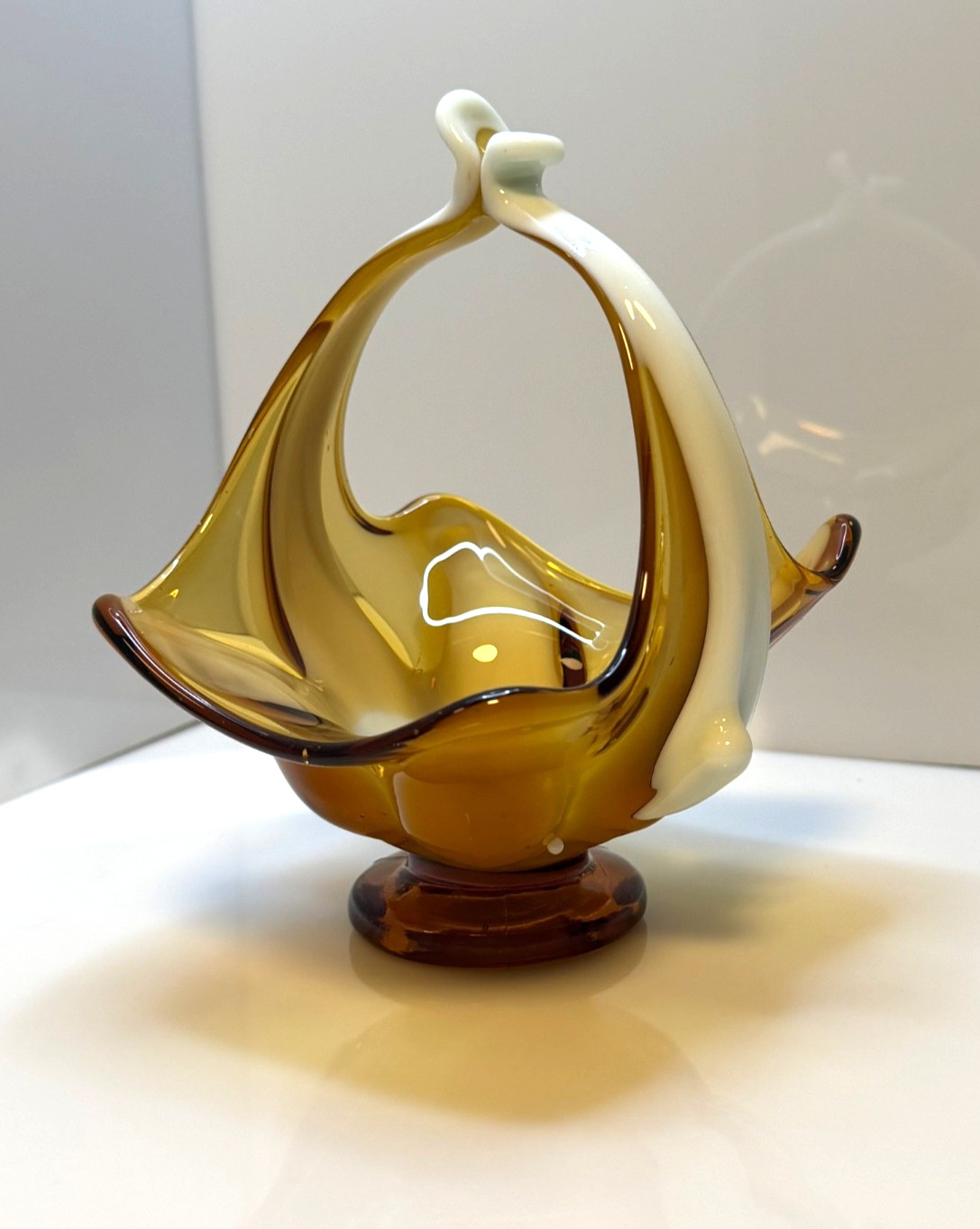 Handblown Peach and White Cased Glass Petal Basket White Handles 7″ Tall – EUC