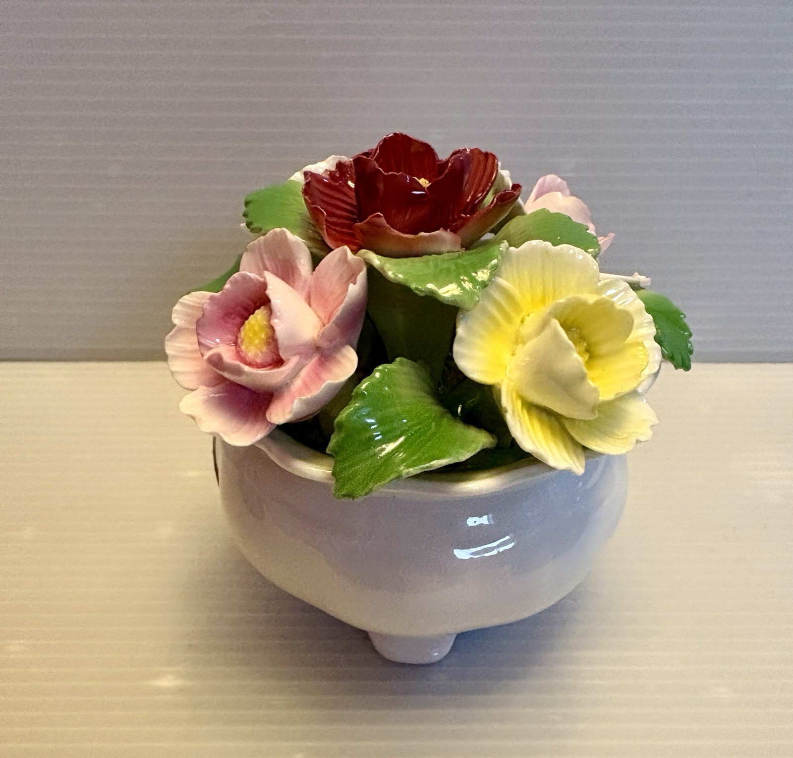 AYNSLEY England Fine Bone China Flower Bouquet in Flower Pot Hand Painted w/Box