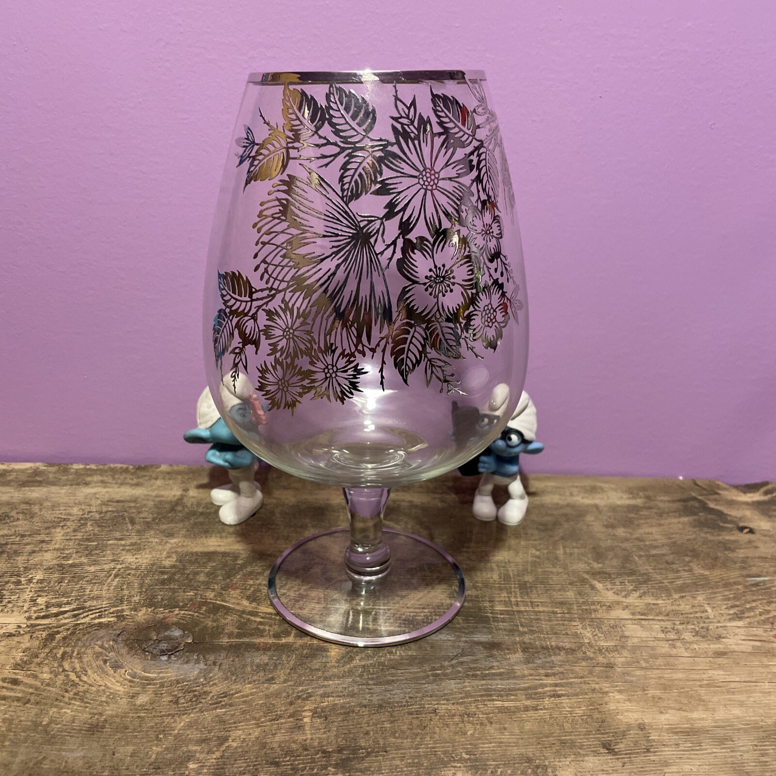 mid 20th century Silver City Glass Company Springtime Pattern Vase Decorative