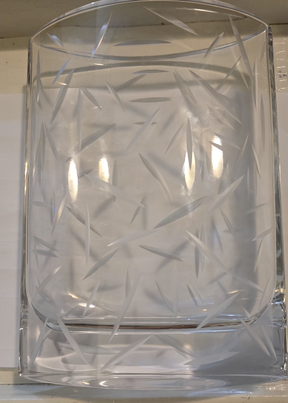 Vintage MOTUS Glass Etched Vase Used 9.5 x 7.0 x 2.5 Inches