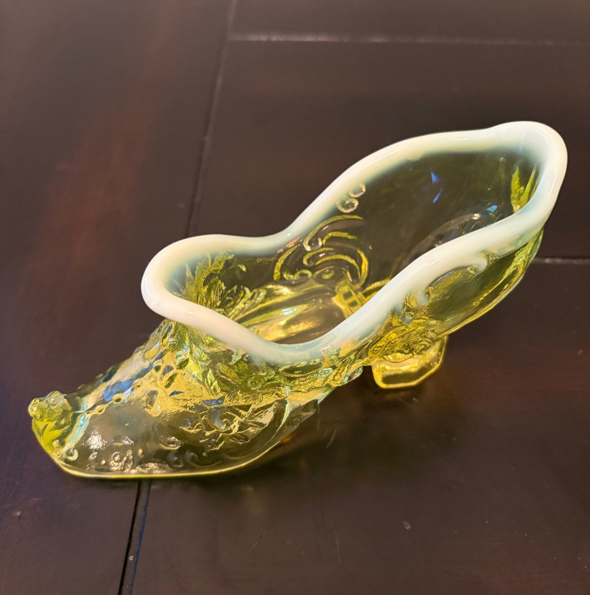 Mosser Opalescent Vaseline Uranium Rose Slipper Shoe Figurine 6″ UV Glow Vintage
