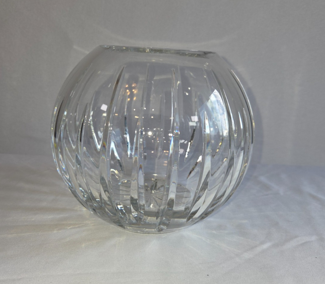 Vintage Crystal Clear Cut Crystal Round Rose Bowl Vase 6-1/2″ Tall