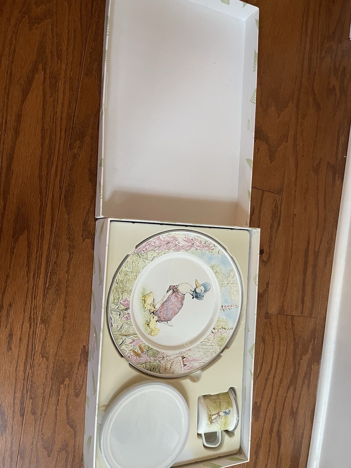 Golden Rabbit Enamelware – Jemima, Beatrix Potter, 3-piece Feeding Set