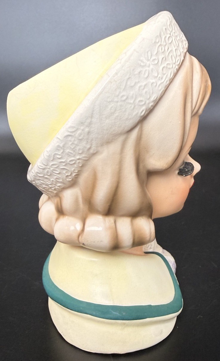 Vintage Jackie O Pillbox Hat Head Vase Trimont Lady Head Vase 6”