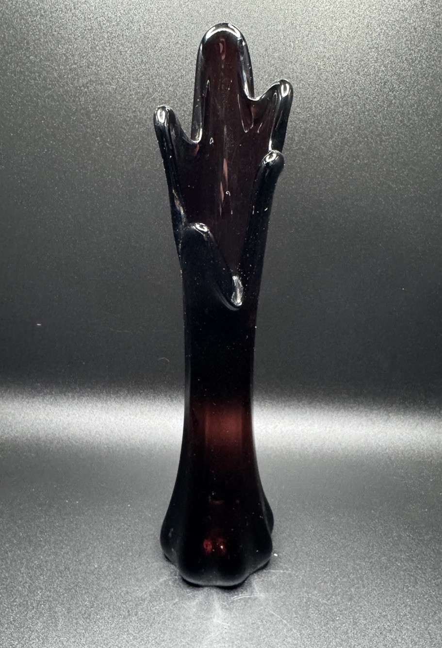 Vintage Amethyst Swung Vase 5 Finger Stretch Glass Manganese Glow MCM 11.5”