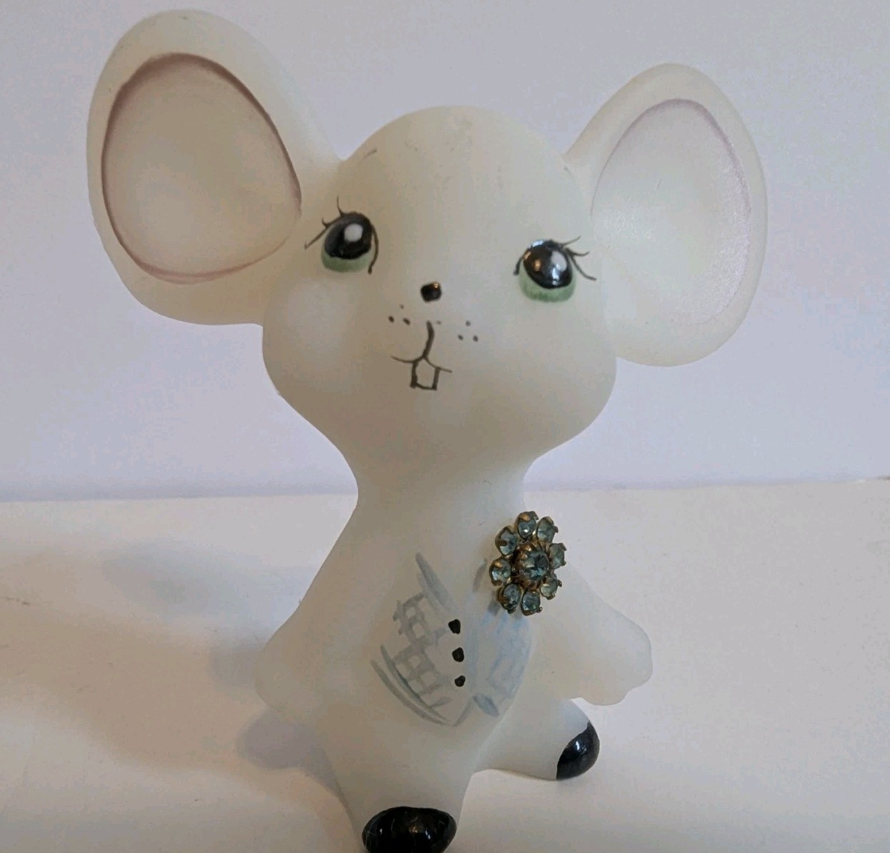 Fenton Boutonniere Buddy White Satin Mouse with Vest March Hand Painted Signed