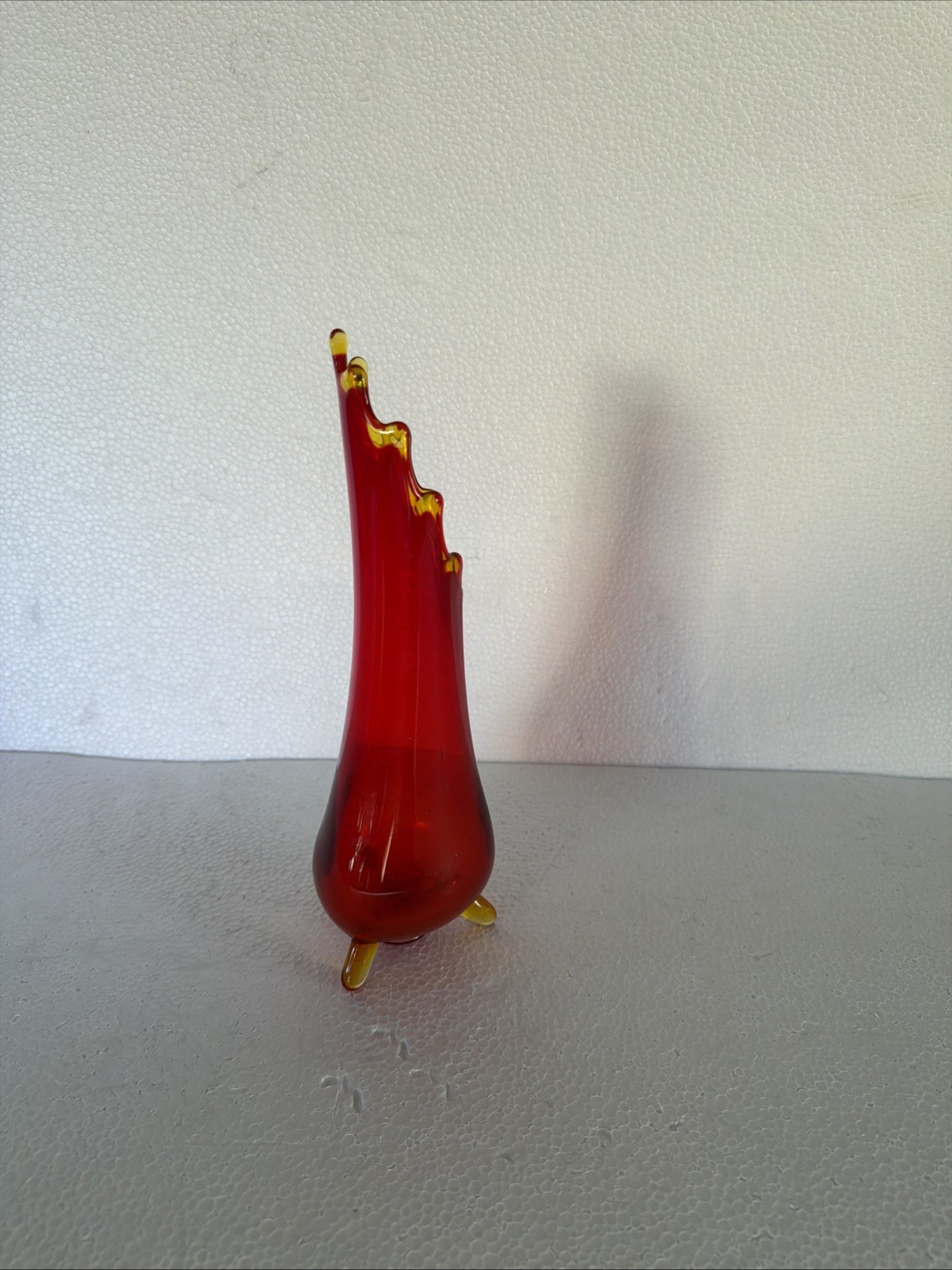 Vtg LE SMITH Swung Glass Vase Red Amberina 3 Toed Footed 11.25″ EUC MCM