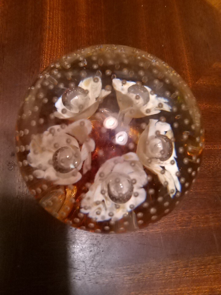 Vintage joe st clair paperweight Flowers Globe