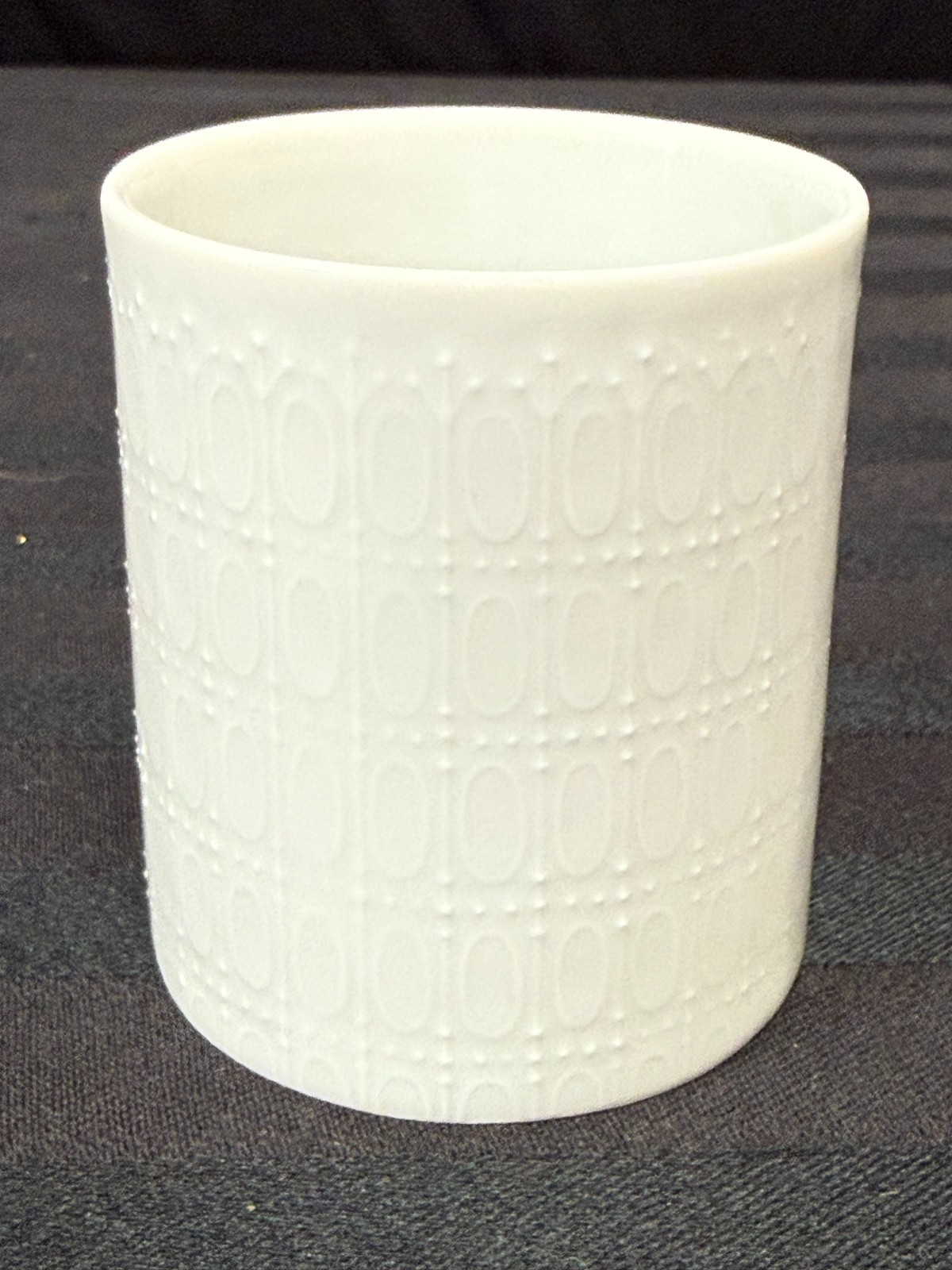 Bjorn Wiinblad Rosenthal Studio Line Romance Porcelain 3″ Jar Vase