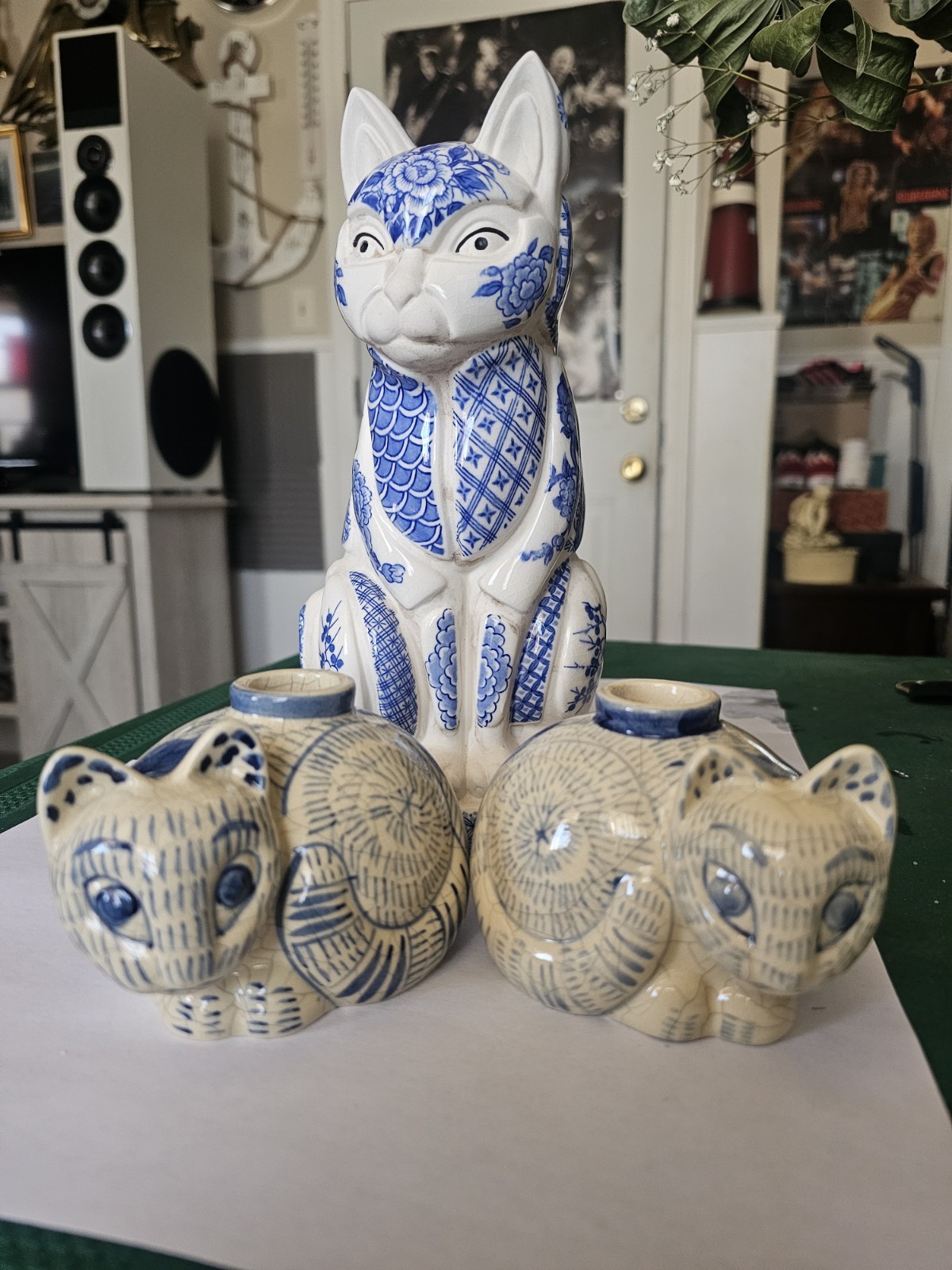 Vintage Nancy Lopez 1981 Delft Blue & White Cat Ceramic Mosaic