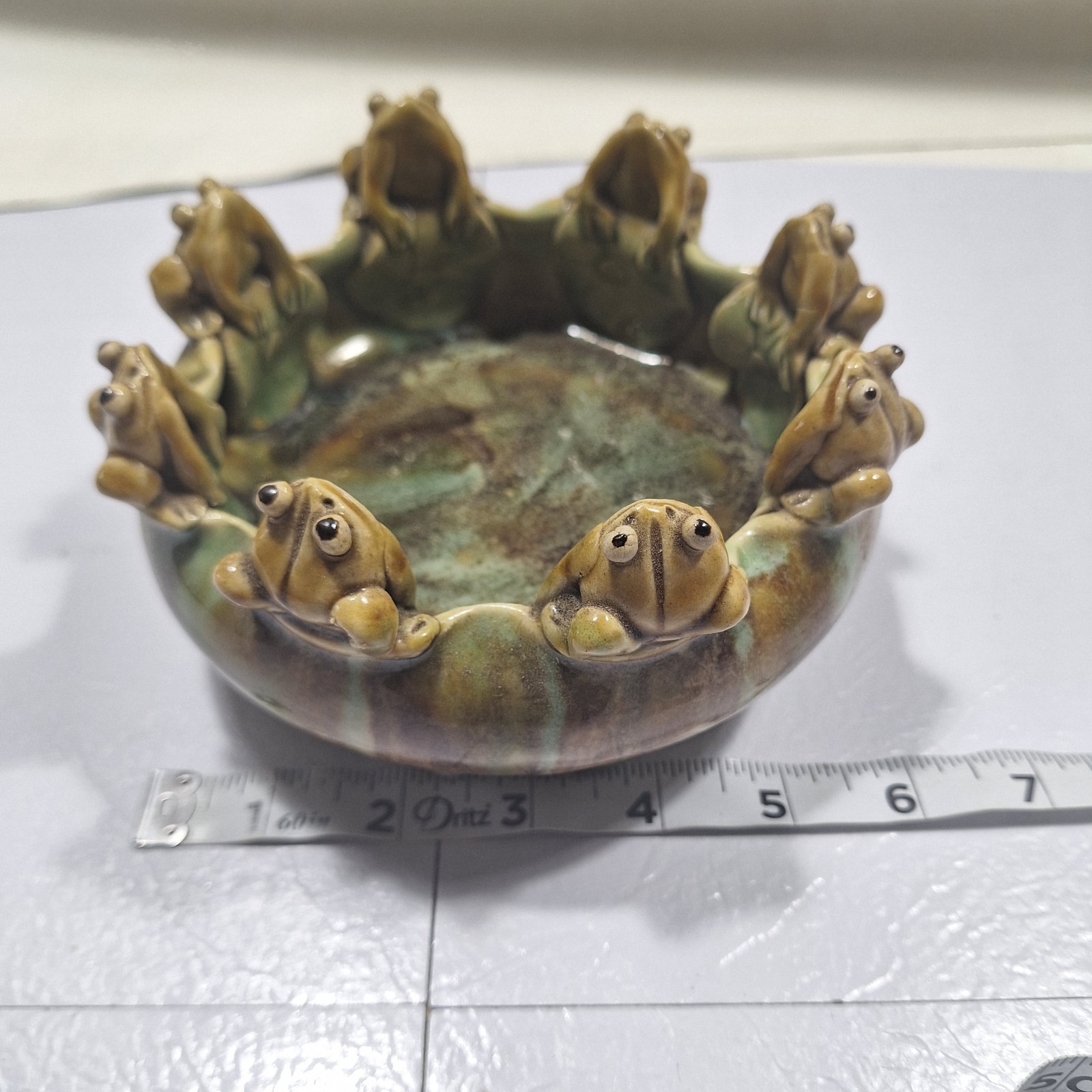 Vintage Majolica Frog Bowl Planter 8 Frogs Lily Pads Ceramic Toad