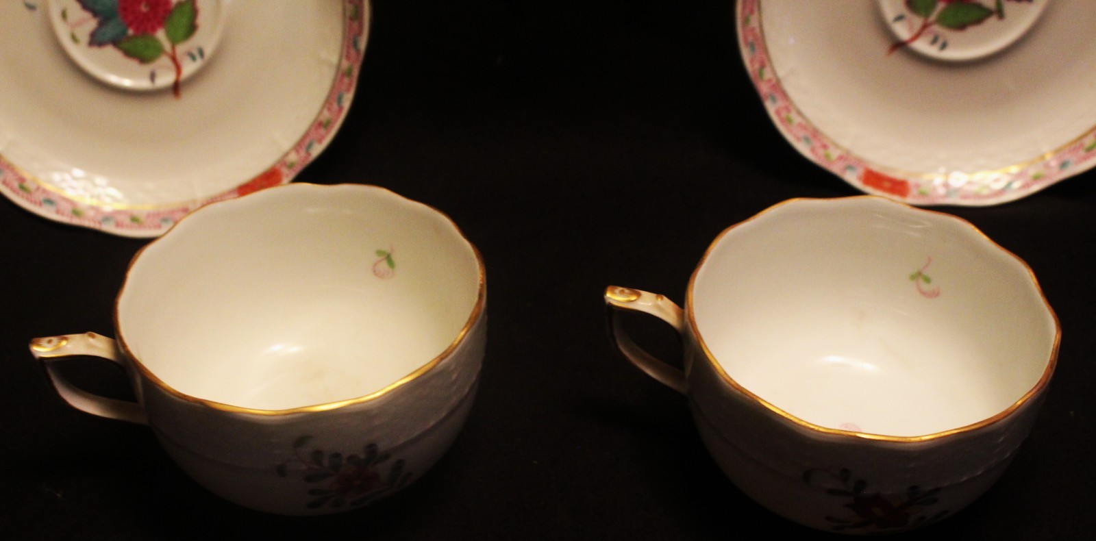 HEREND CHINESE BOUQUET TEA SET ON TRAY – 9 PIECES