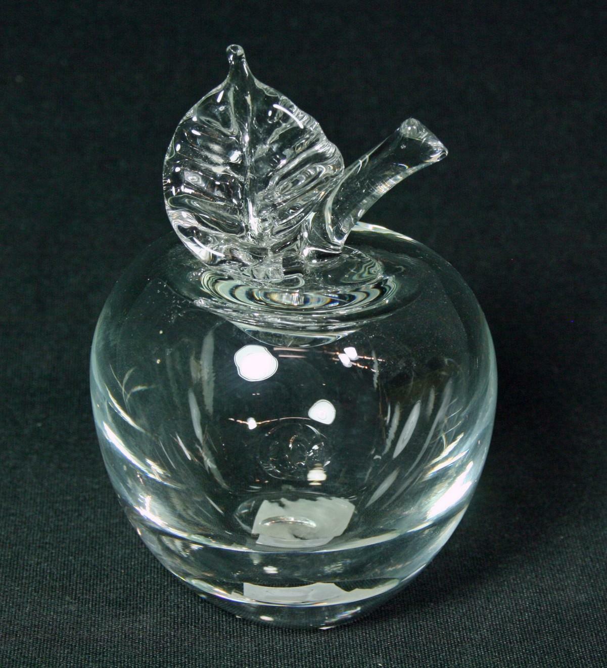 HTF Vintage Langham Clear Art Glass Apple Paperweight Made in England 1970’s New
