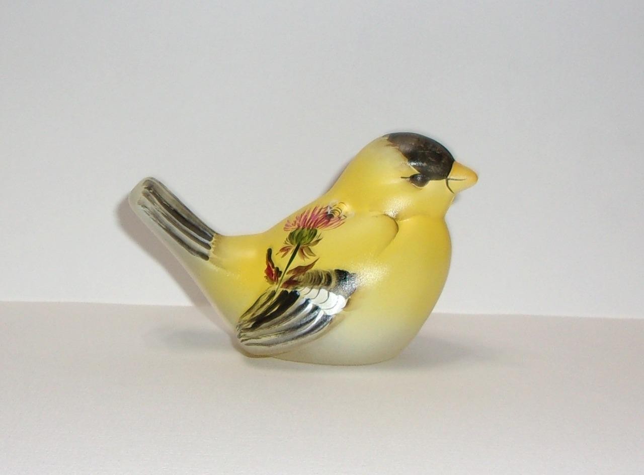 Fenton Glass Crystal Yellow Finch Thistle Song Bird Figurine Ltd Ed #18/25 Kibbe