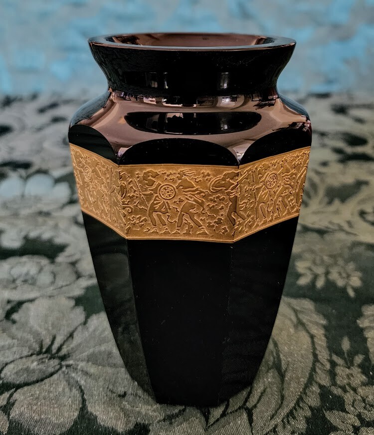 MOSER Rare Unique 1900’s Eternity Series w-22K Gold Frieze band, last of these