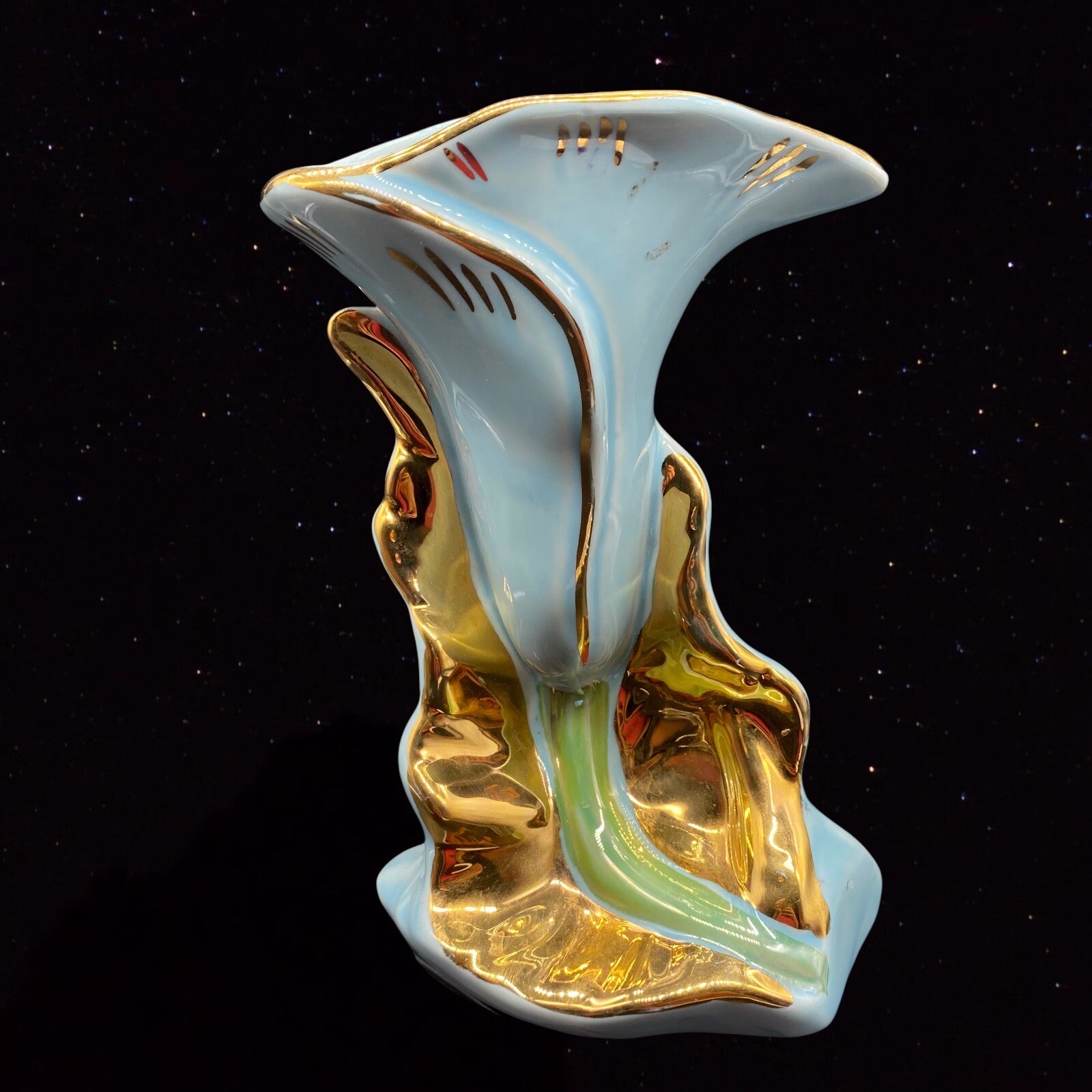 Lilly Vase Fine Art Pottery 22k Warranted Gold Vintage 6”T