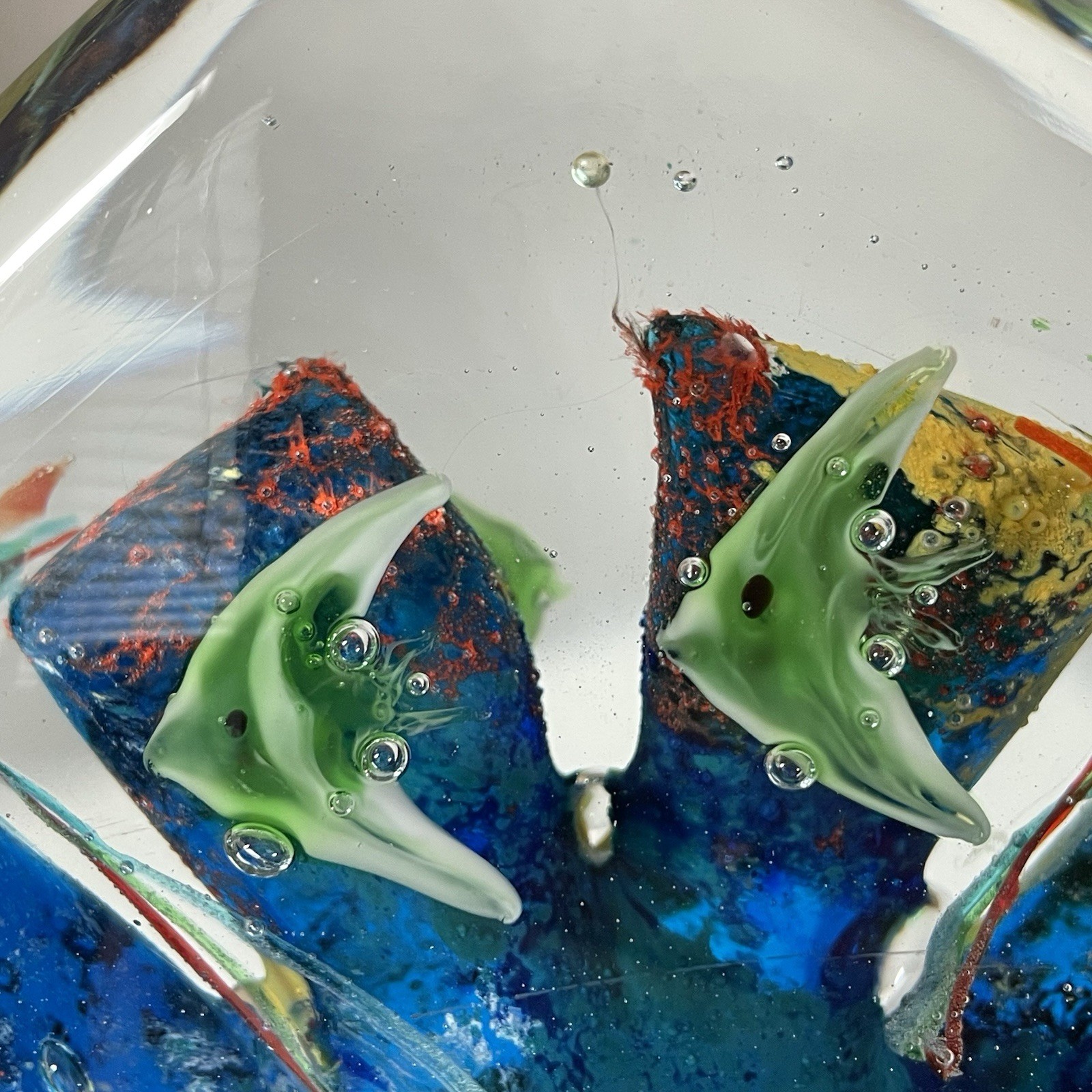 Murano Style Art Glass Paperweight Fish Aquarium Tropical 5” x 6”Sculpture 4 LB