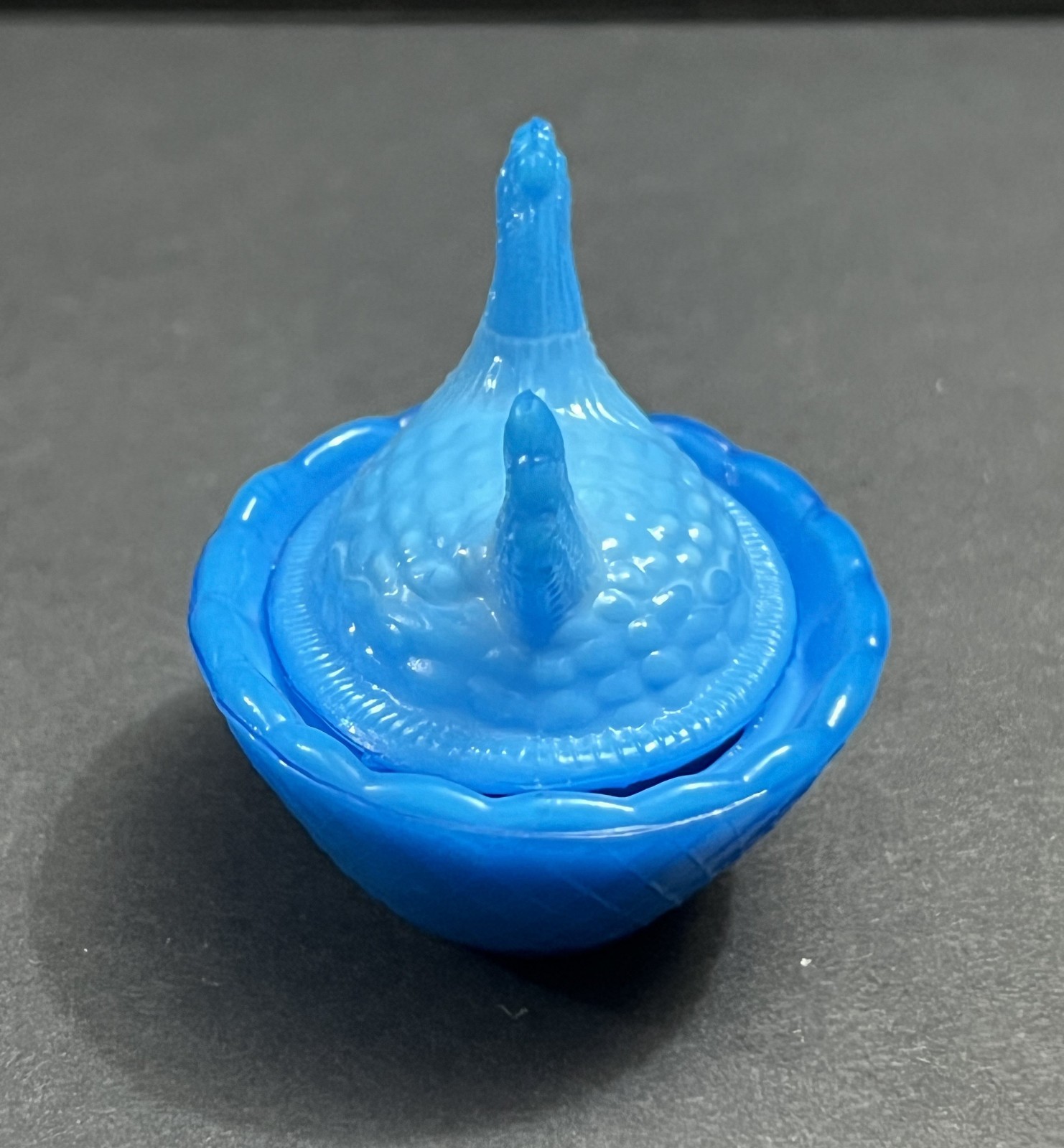 Vintage Miniature Hen On Nest Sky Blue Chick Chicken Art Glass Salt Cellar Mini
