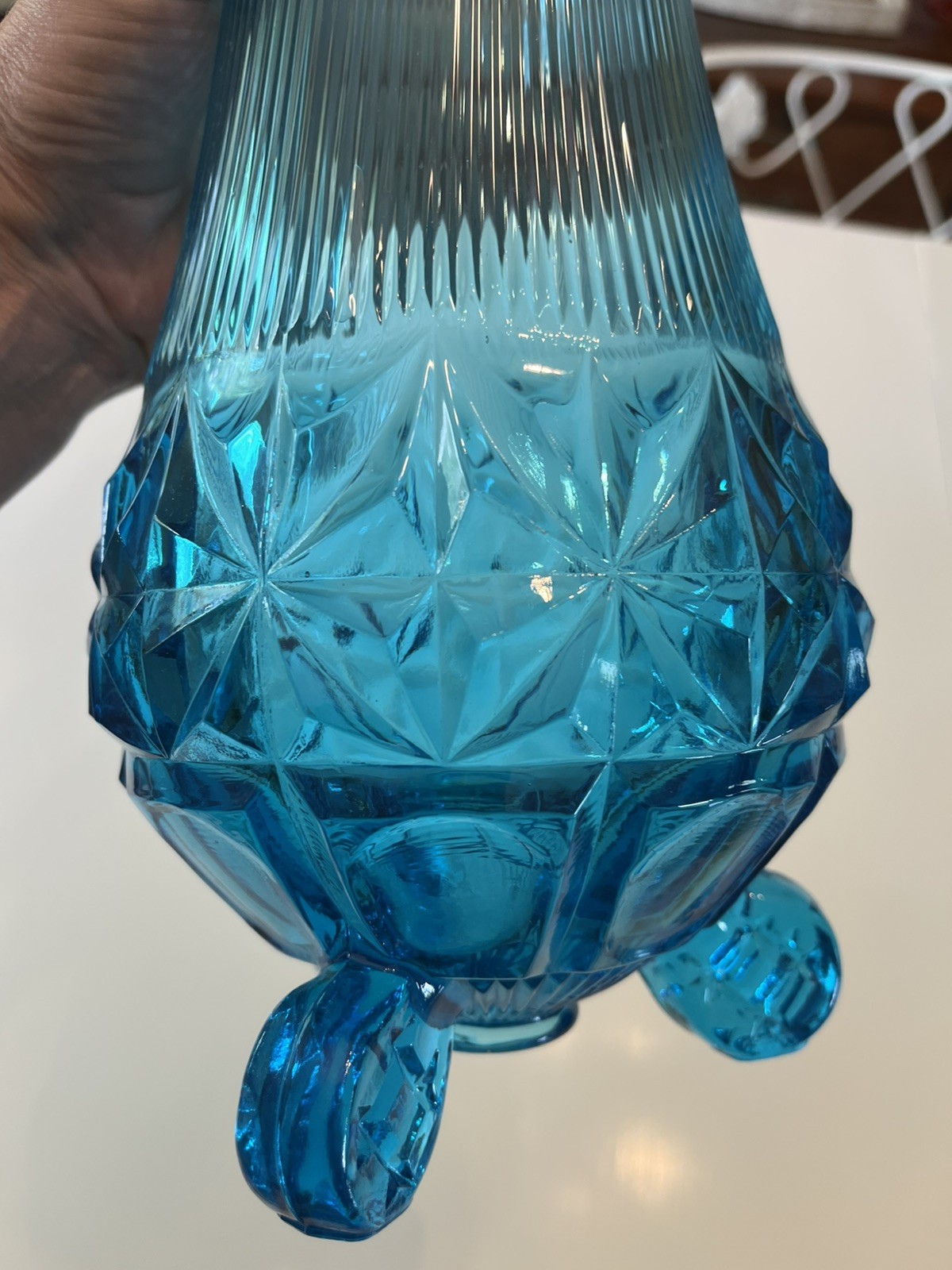 Vintage LE Smith Blue Three 3 Wheeler Swung Vase Ribbed Diamond Butt 16” MCM