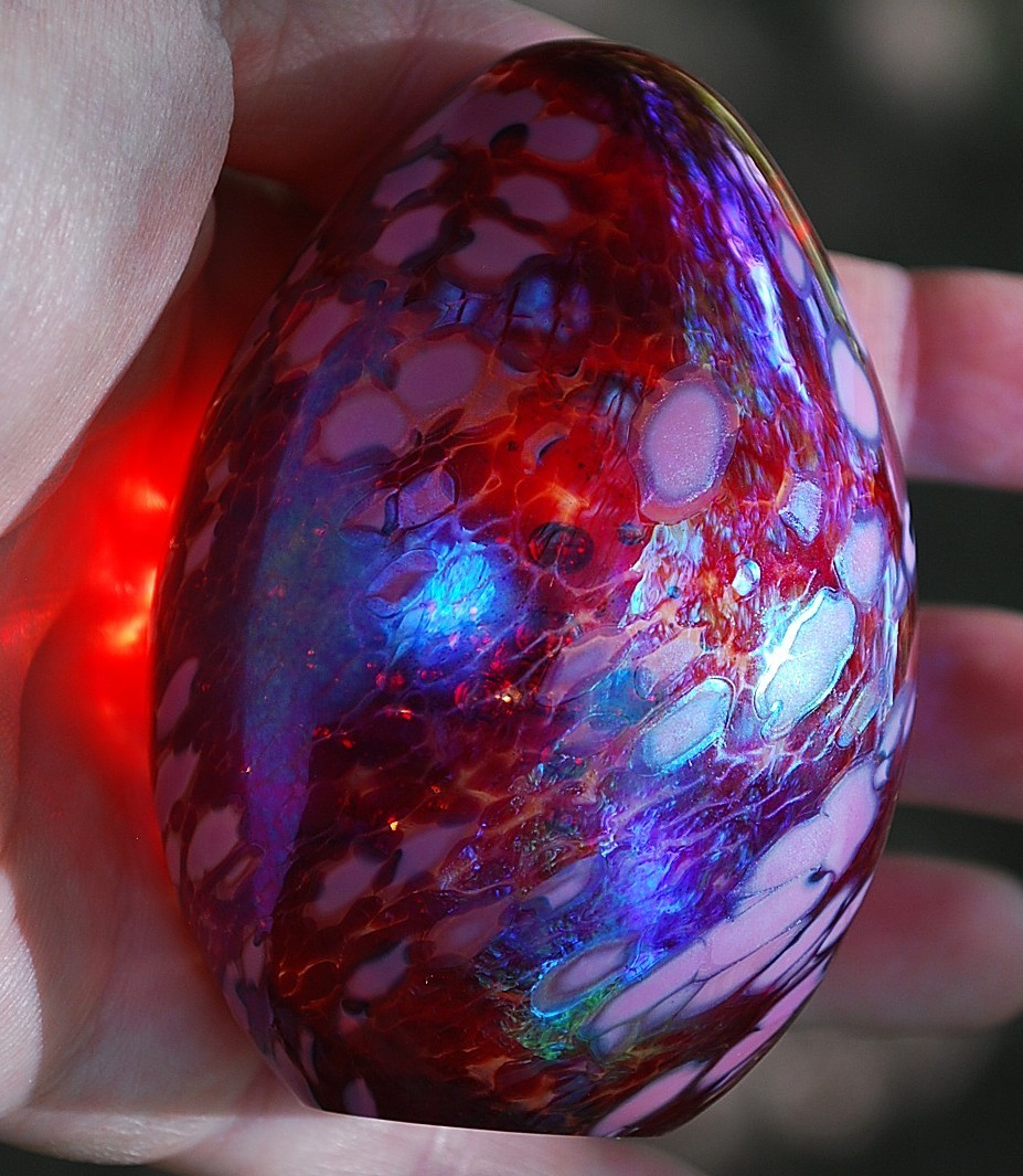 Hand Blown 3.25″ ART GLASS EGG Paperweight RED IRIDESCENT Signed MSH ASH 1989