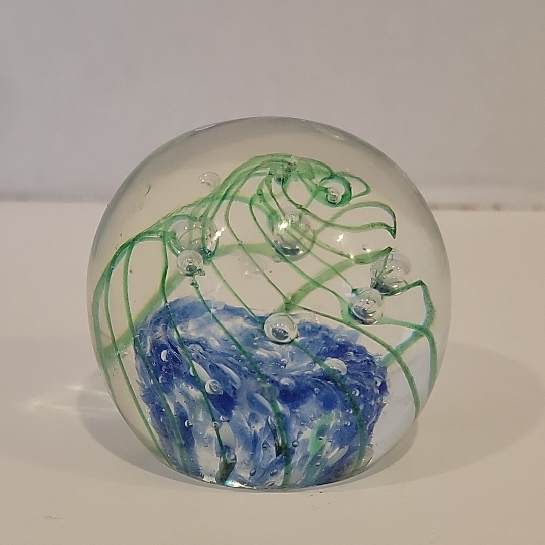 Vintage Paper Weight Art Glass Blue W/ Green Swirl Bullicante Round Sphere