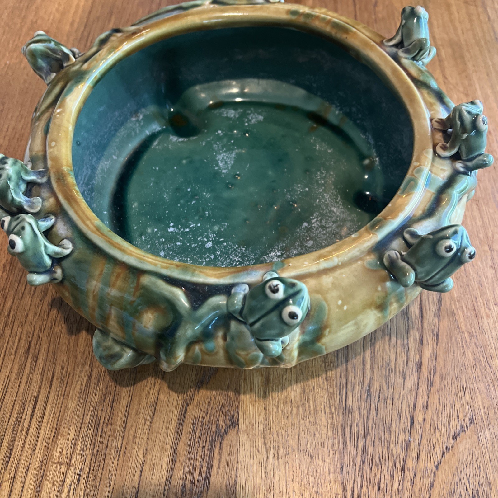 Vintage Majolica Style Glazed Bowl 8 Frog Large 13” Wide Mid-century