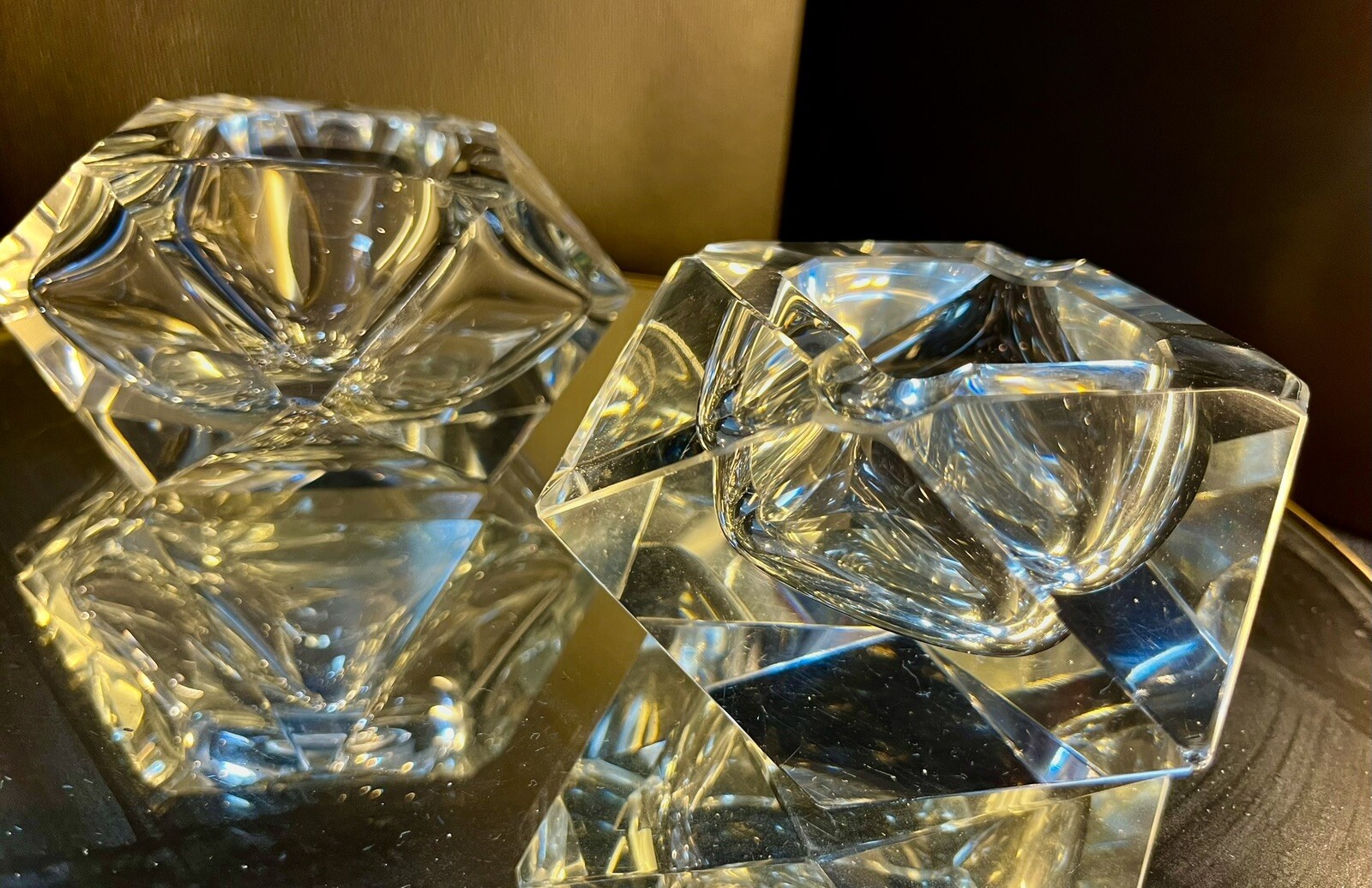 Flavio Poli Seguso Murano Faceted Sommerso Glass Ashtrays Set of 2 MCM Italy