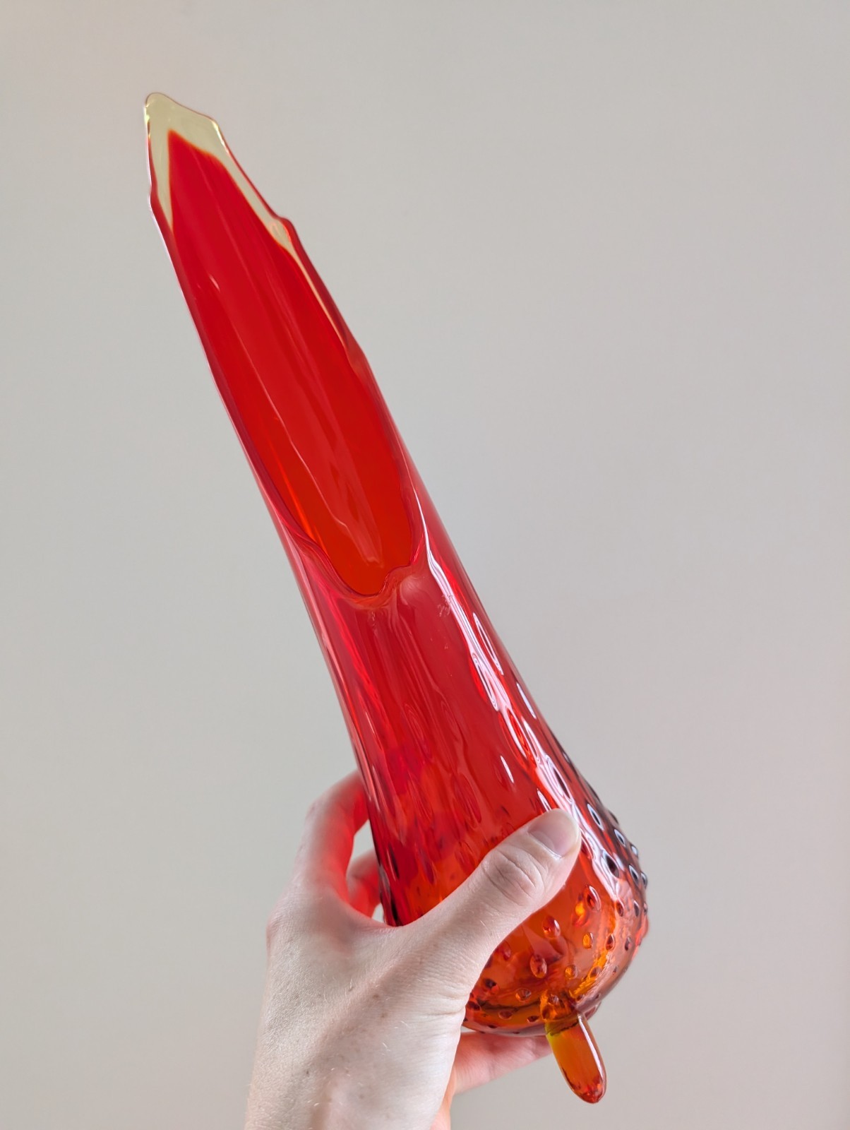 Vintage L.E. Smith Amberina Three Toe Swung Vase