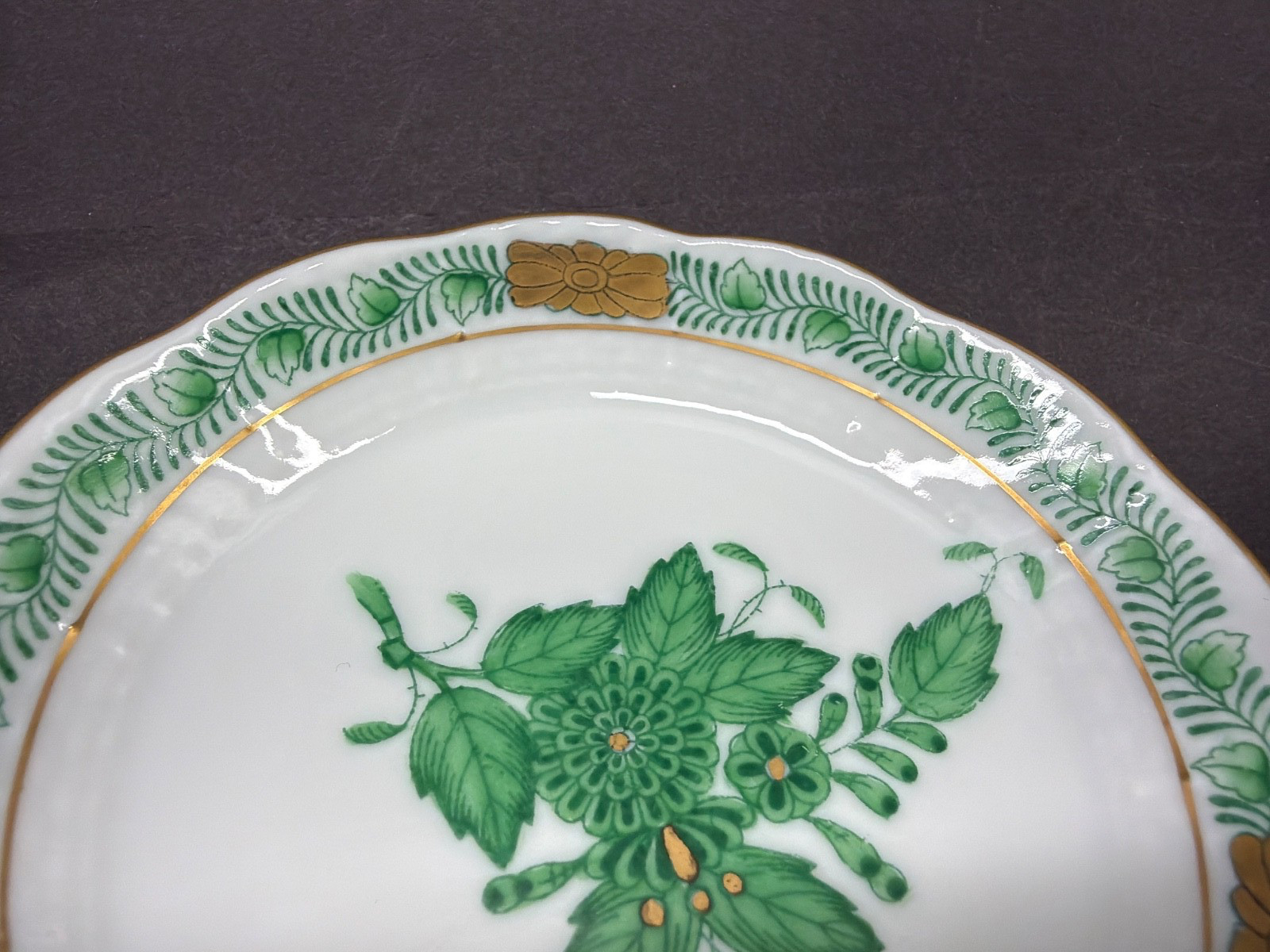 Vintage Herend Green Bouquet Porcelain Small Scallop Edge 3.75-inch dish 337 AV