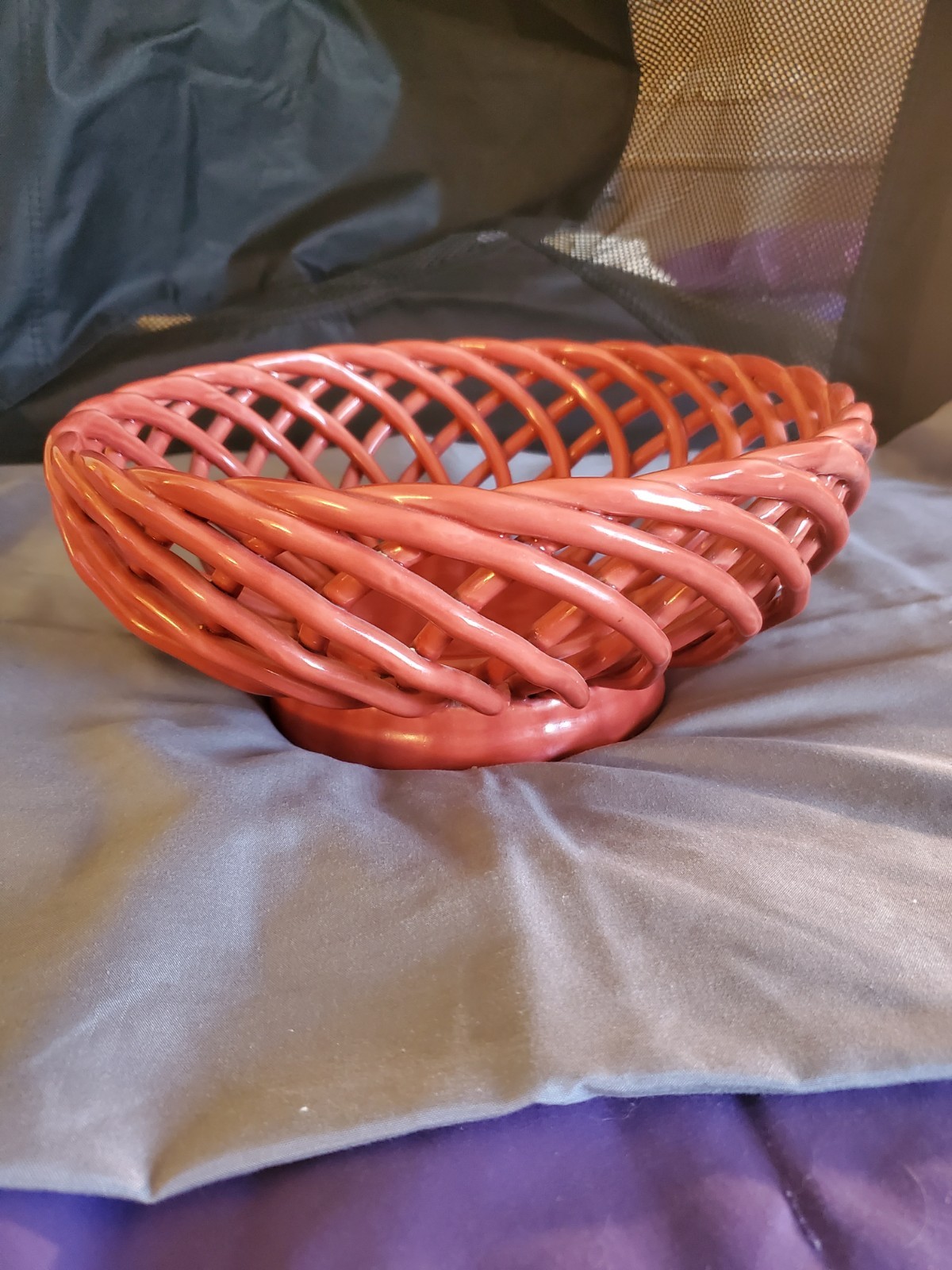 Porcelain Basket 10″ Dia Red Braded Hand Wash China
