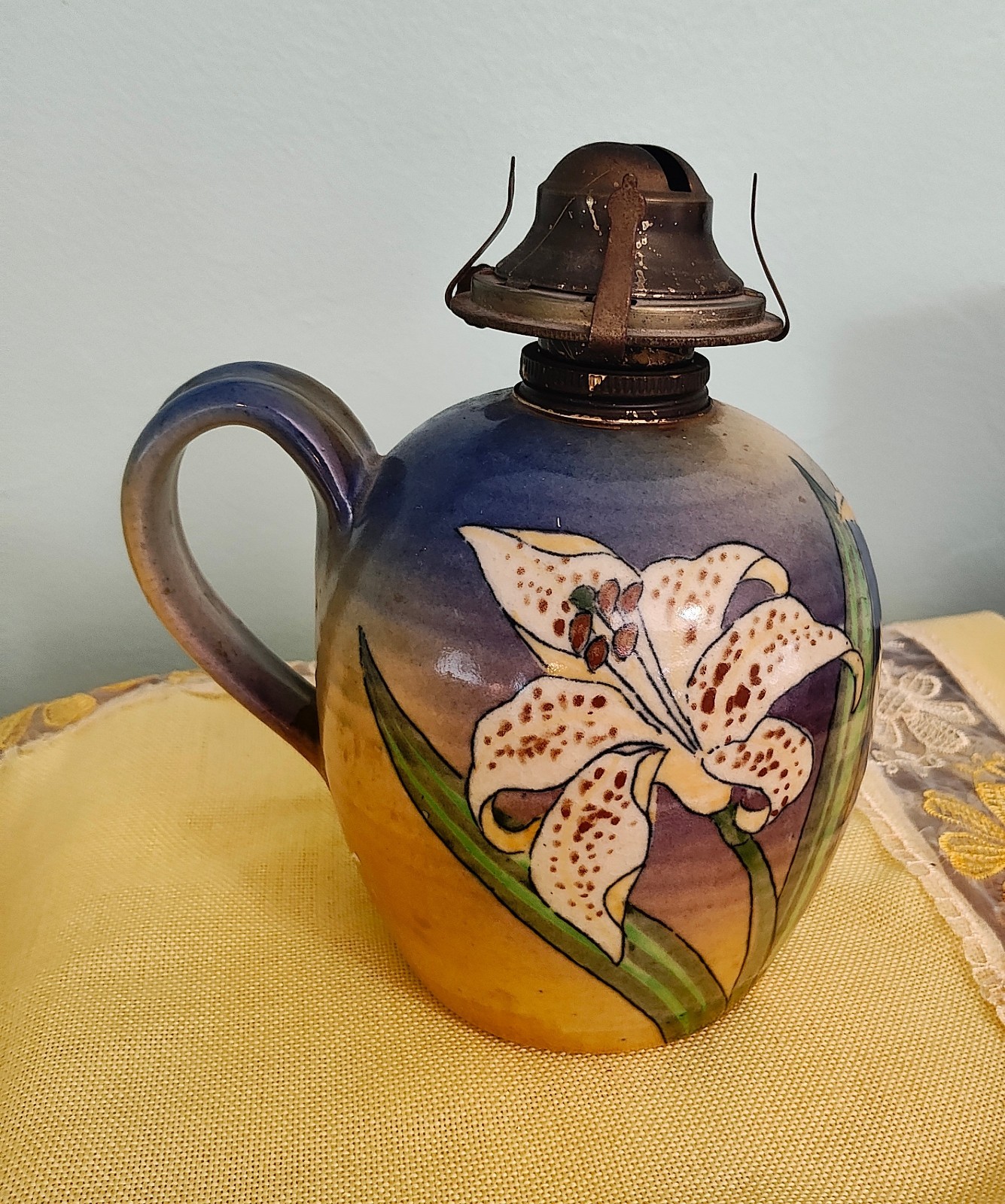 1979 SANTA BARBARA CERAMIC DESIGN Signed SS SBCD Art Pottery OIL LAMP Butterfly