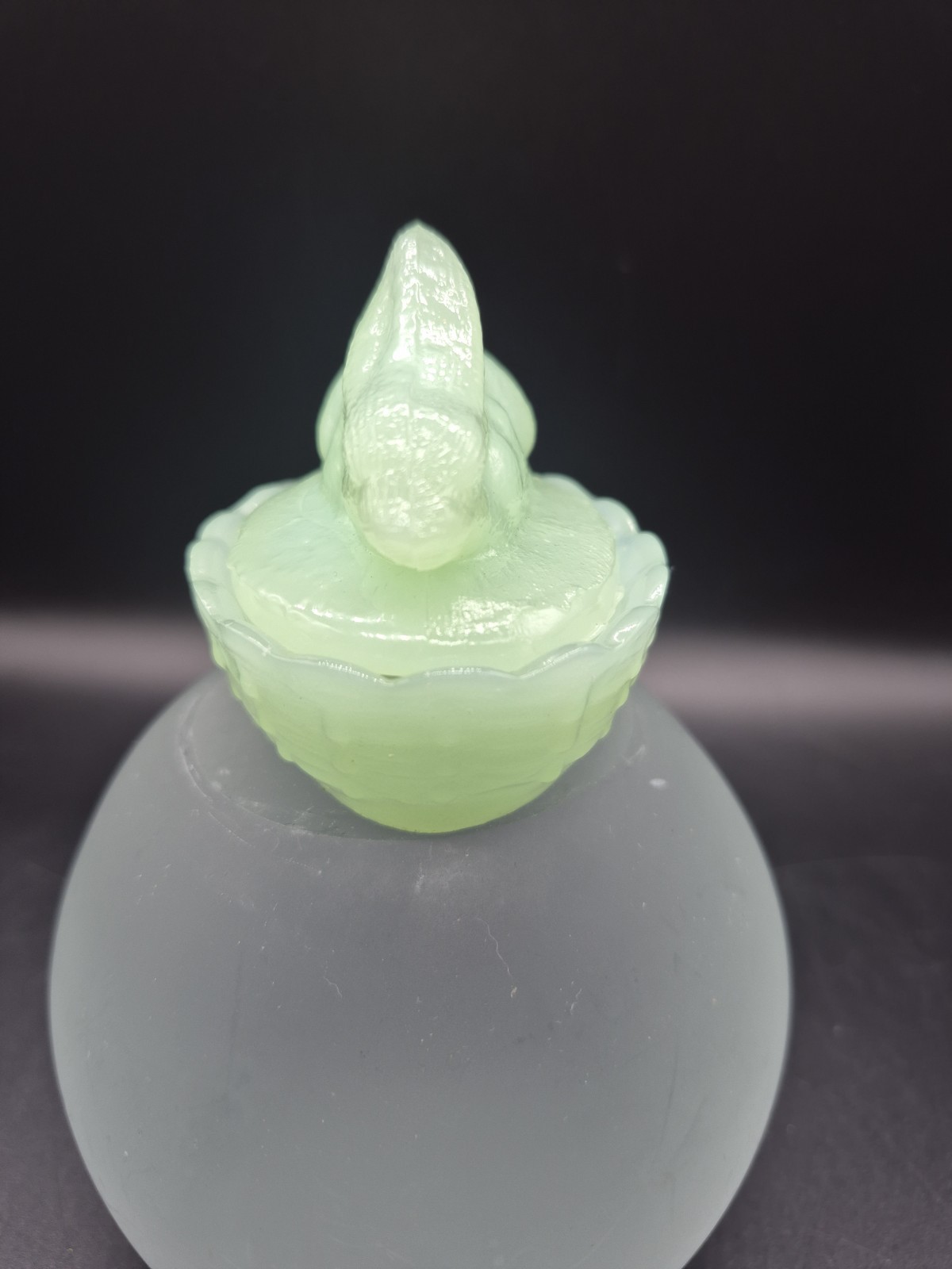 Mosser Style Jadeite Glass Bunny On Nest Salt Cellar Trinket Dish Easter Rabbit