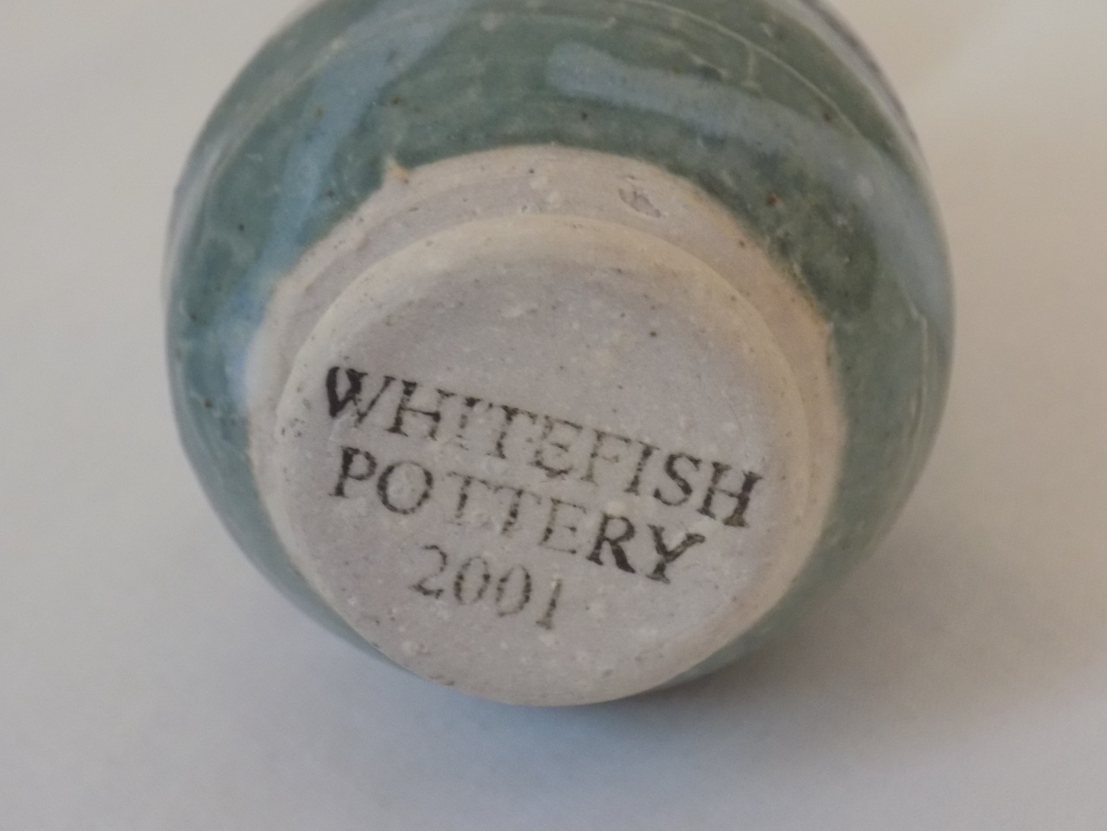 Vintage 2001 Whitefish Pottery Barbara Eden/”Jeannie” 2 7/8″ Pottery Vase