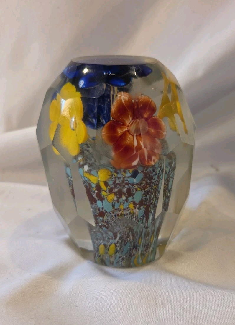 Vintage Bohemian Art Glass Faceted Flower Pot Paperweight