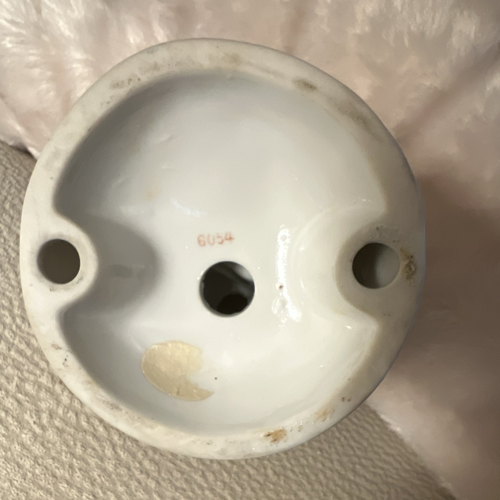 Vintage Andrea by Sadek porcelain figurine, part of a series numbered 6054.