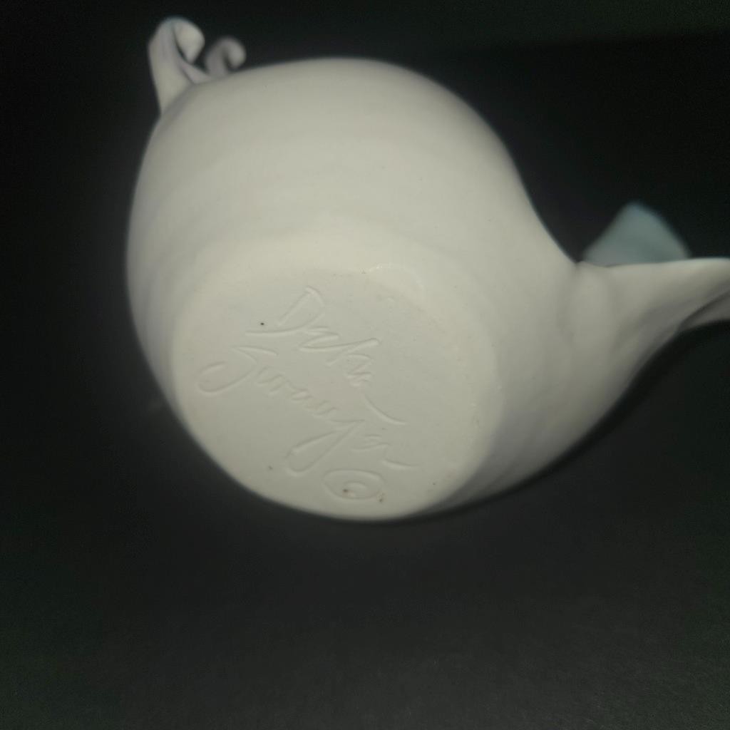 DEBRA SWAGER ART HAND PAINTED BISQUE SHELL PORCELAIN CLAY VASE SIGNED SCULPTURE