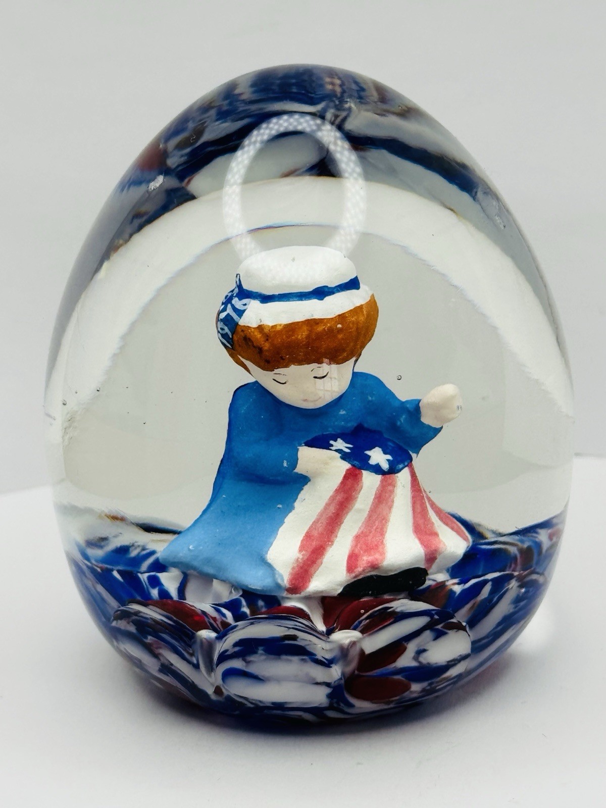 VTG 1776-1976 Maude & Bob St.Clair Betsy Ross American Flag Paperweight Sulphide
