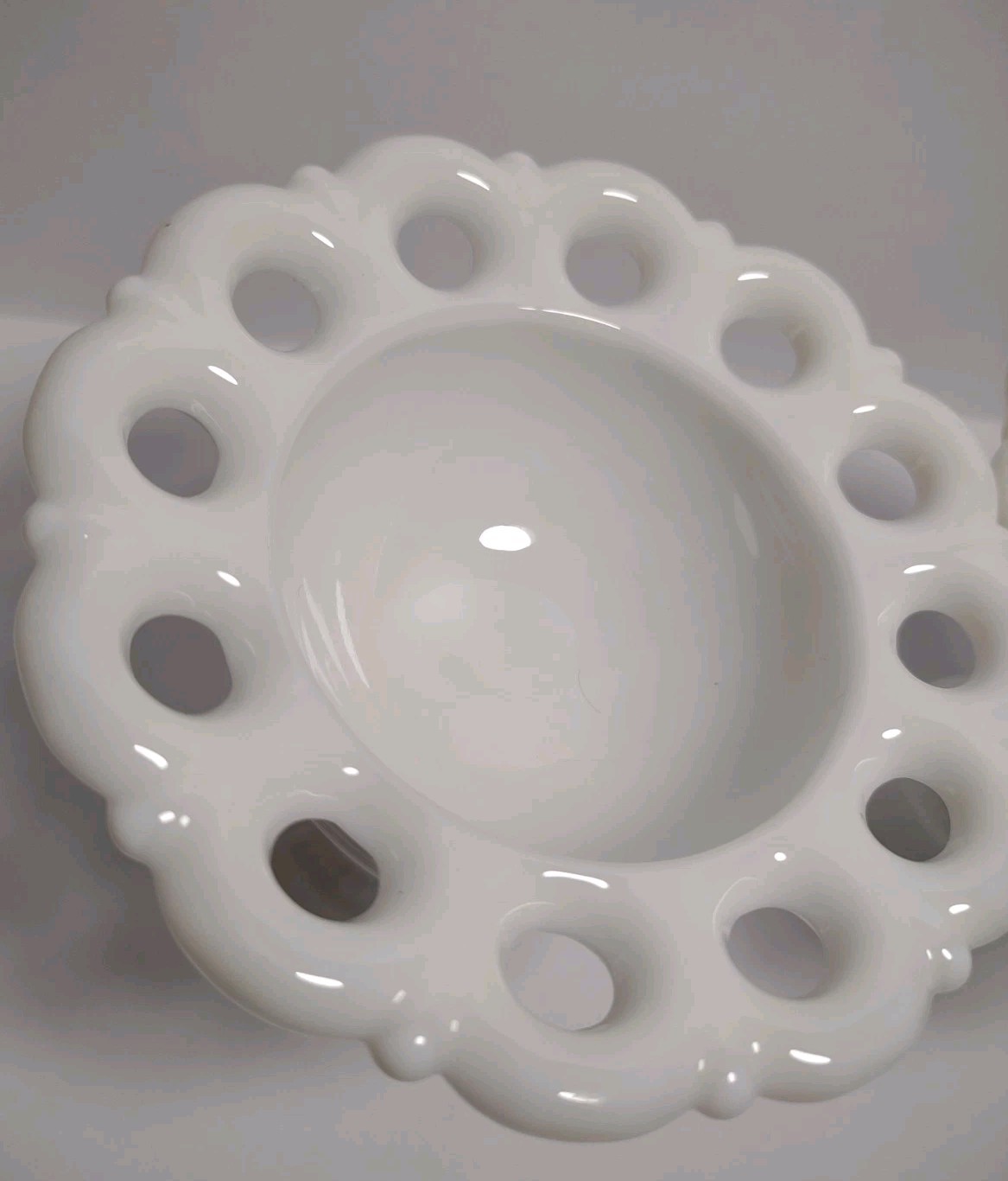 Vintage Milk Glass Westmoreland Doric Lace Edge Candle Stick Holder