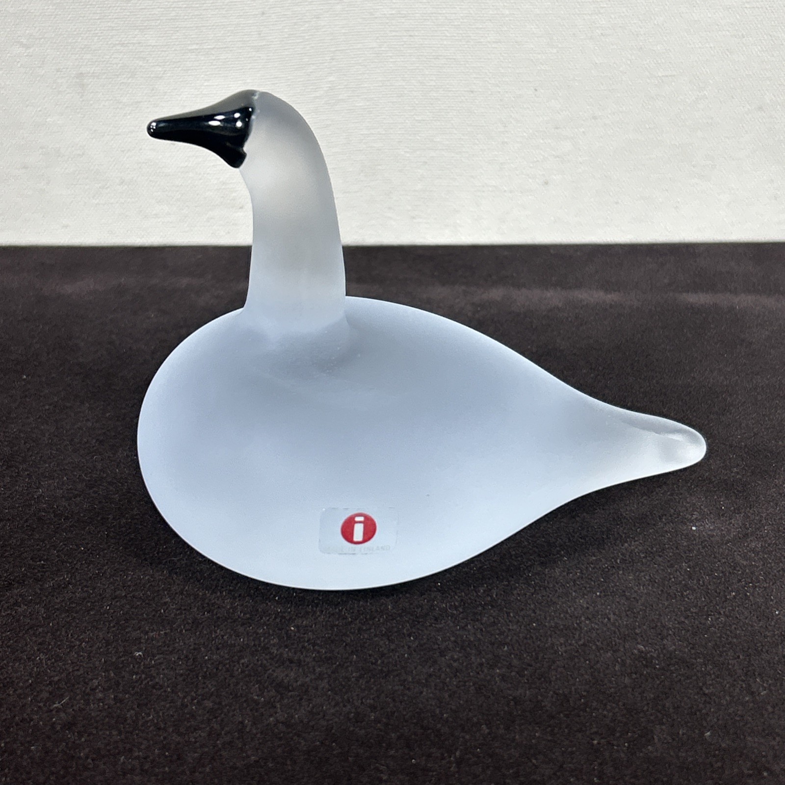 Iittala Frosted Snow Goose Signed Oiva Toikka Nuutajavi Finland Blown Art Glass