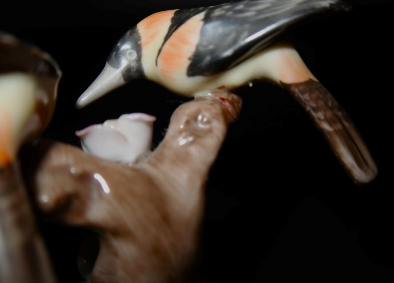 Herend, Hungary, 5129 Hand Painted Pair of Brazilian Blackbirds Figurine, 3 3/8″