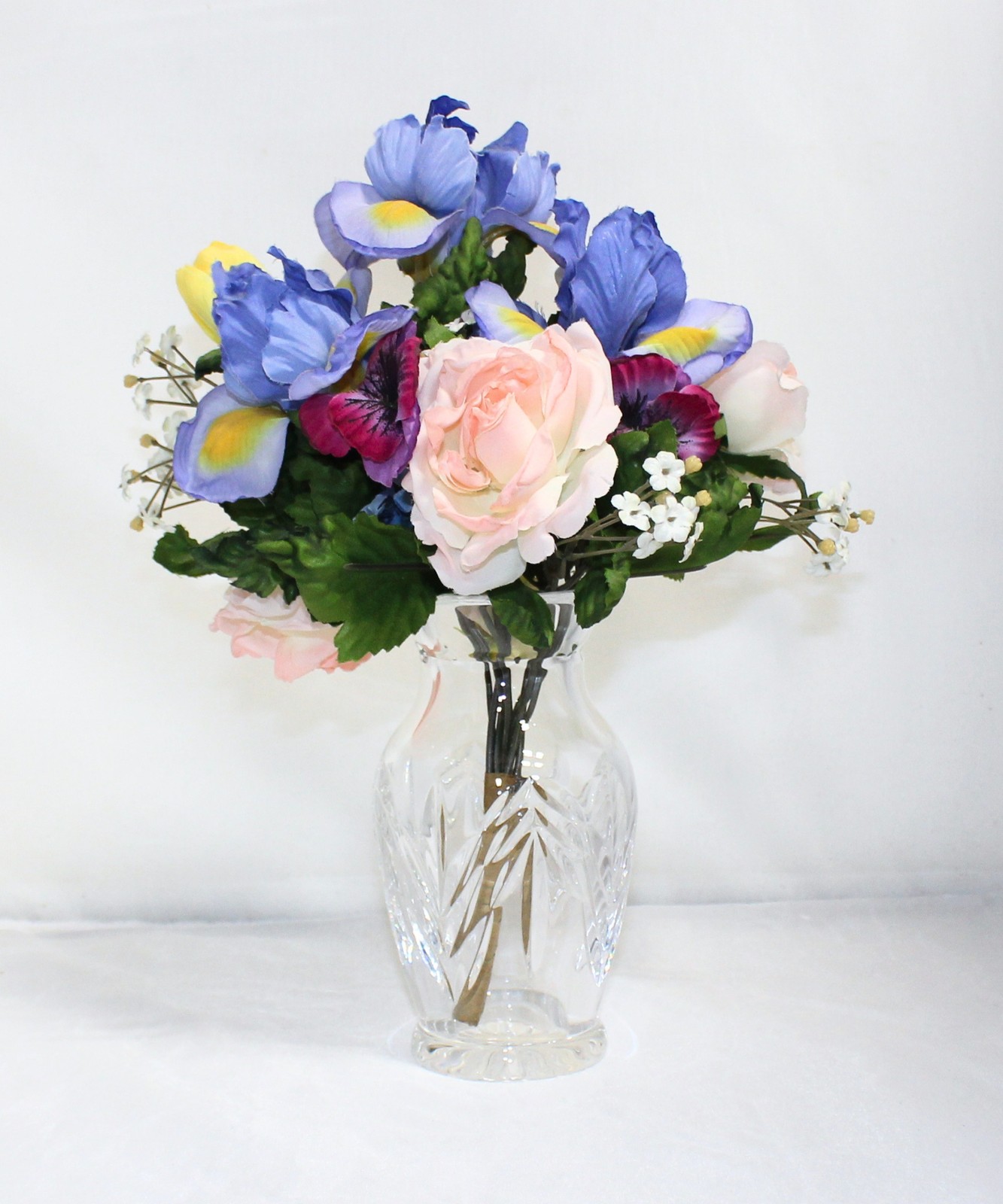 Waterford Crystal: 1997 Mother’s Day Flower Vase, 6″ 3rd Edition – NIB