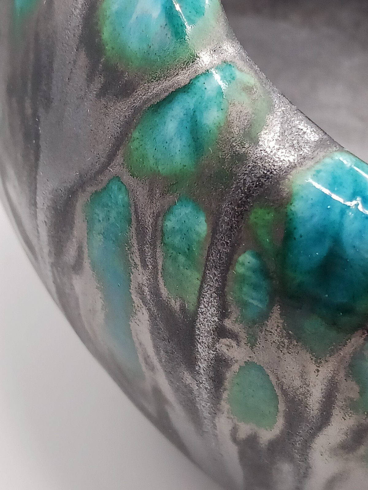 Vibrant Raku Art Pottery Vessel Vase Artist Signed Vintage 1976 1 Surface Crack